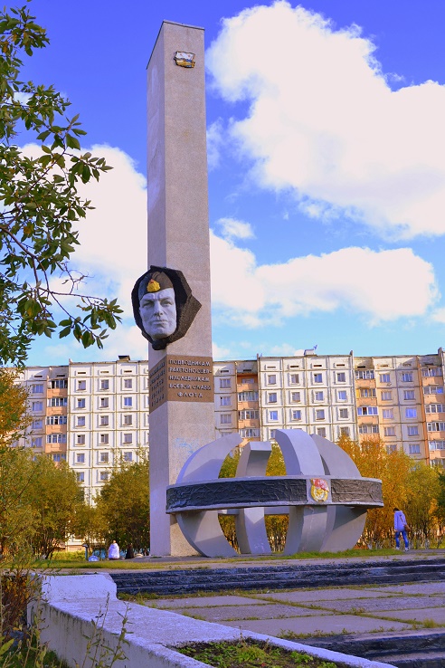 Повесть о неизвестном герое